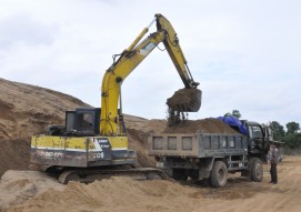 Giá cát xây dựng tăng chóng mặt những ngày đầu tháng 4