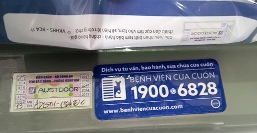 cua-cuon-chinh-hang-03